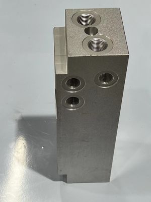 781691 Корпус клапана Эльмовый распределитель Запчасти