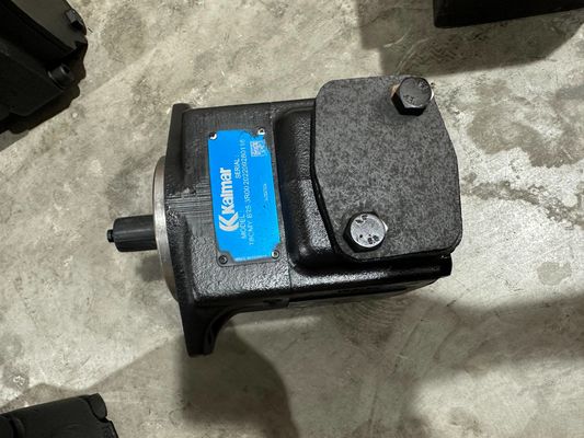 425817.8274 Гидравлические насосы Kalmar Reach