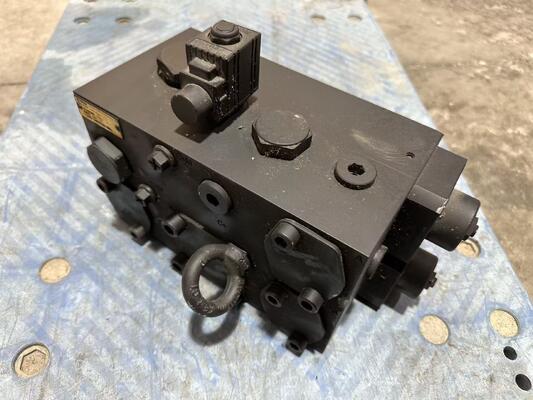 6055.141 Клапан Запасные части Konecranes